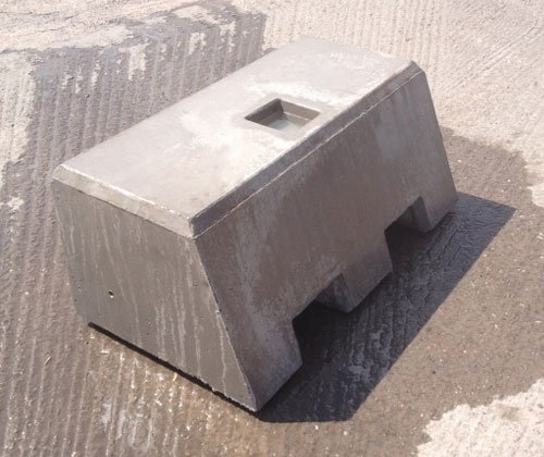 500kg kentledge ballast block with a lifting pocket on a concrete slab