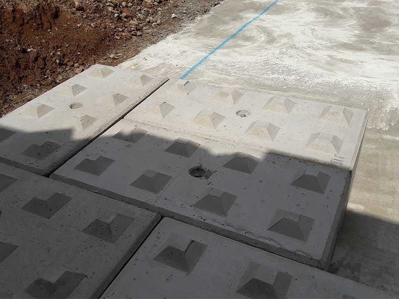 Legato blocks laid shear keys upward to form the base of a ramp