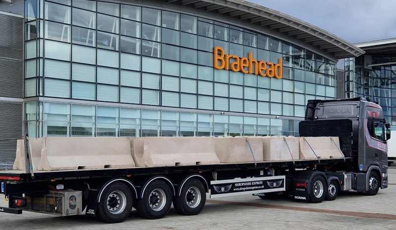 Keeping Road Workers Safe: How Elite Precast Concrete Barriers Protect People, Plant and the Public